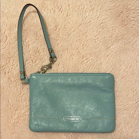 Coach wristlet - Picture 1 of 2